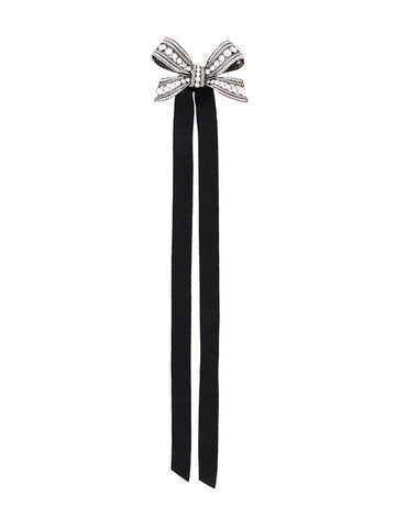 bow design brooch